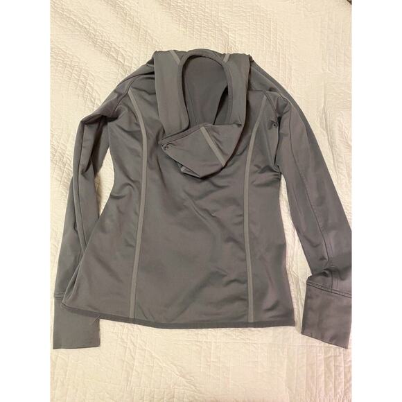 Athleta Plush Tech Gray Running Pullover Hooded Size Small Long Sleeve NEW - Picture 9 of 11